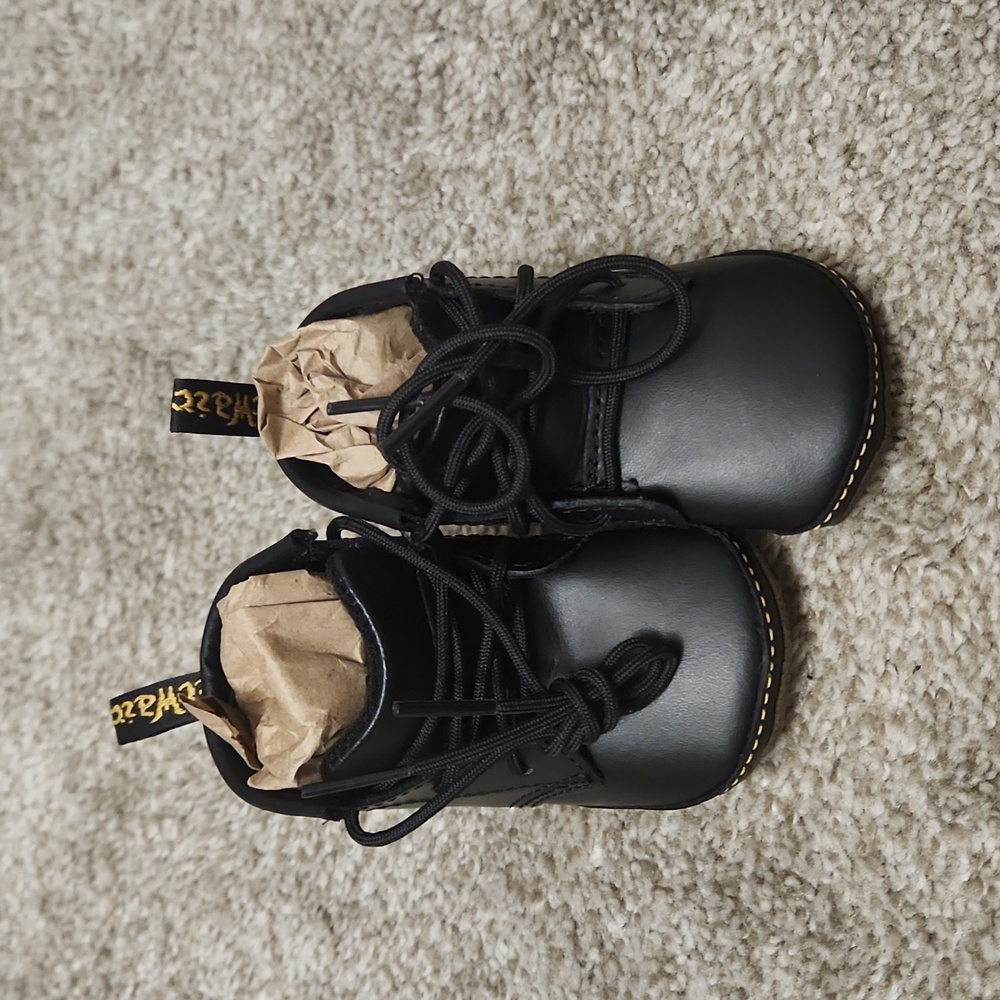 Doc Martens Infant Sz 2